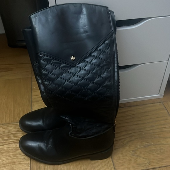 Tory Burch Women’s Black Riding Boots Size 8.5 - Picture 2 of 5